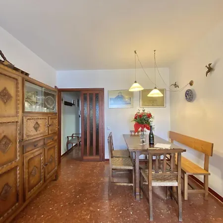 Ribera Terrace Apartment *