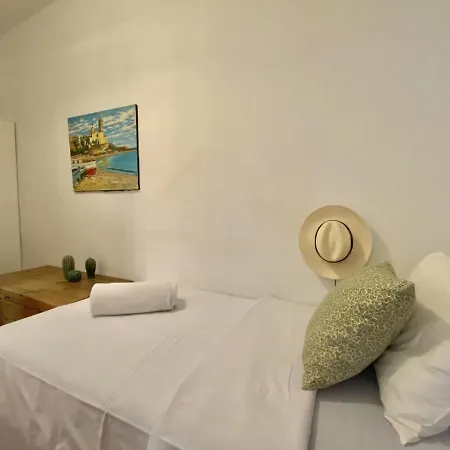 Ribera Terrace Апартаменты *